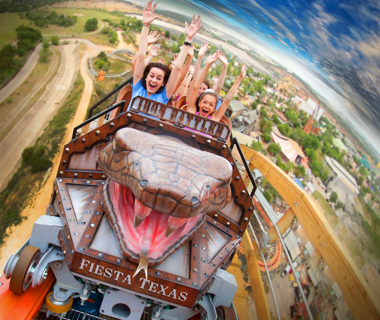 six-flags-fiesta-texas-san-antonio-visitors-bureau